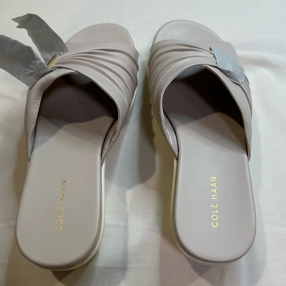 Cole Haan Women's Aubree Grand Ruched Slide Sandal Brand New Never Worn Sz 8.5 - Picture 3 of 9